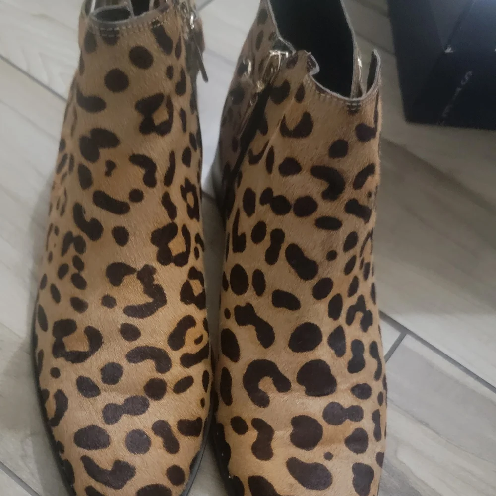 Pre-loved Steve Madden Chavi-L Leopard ankle boots sz 10 - Picture 3 of 10
